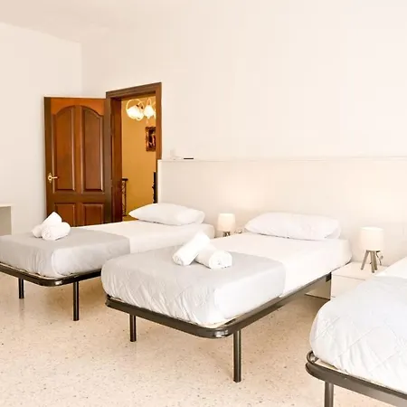7 Mediterranean Guest house